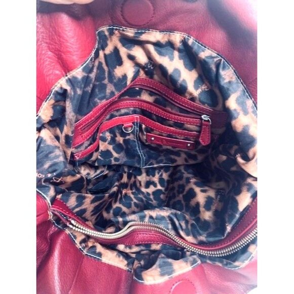 B. Makowsky Red / Purple Soft Leather Tote Bag with Leopard Lining & Zip Pockets - Picture 5 of 11